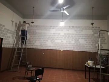 Malování interiéru restaurace Hostěrádky-Rešov